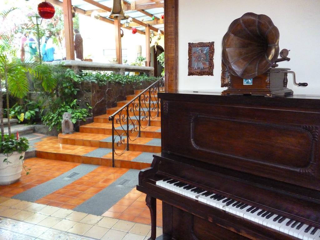 Hotel Don Carlos San Jose  Luaran gambar